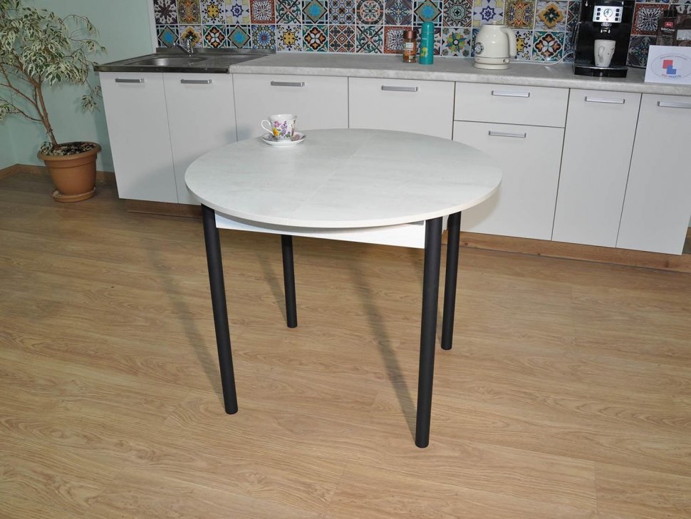 Стол обеденный Ники Черный / Бетон пайн белый