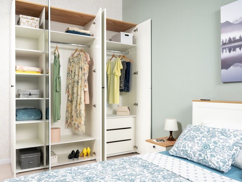 Остин Шкаф для одежды 13.336.02 белый/дуб золотой