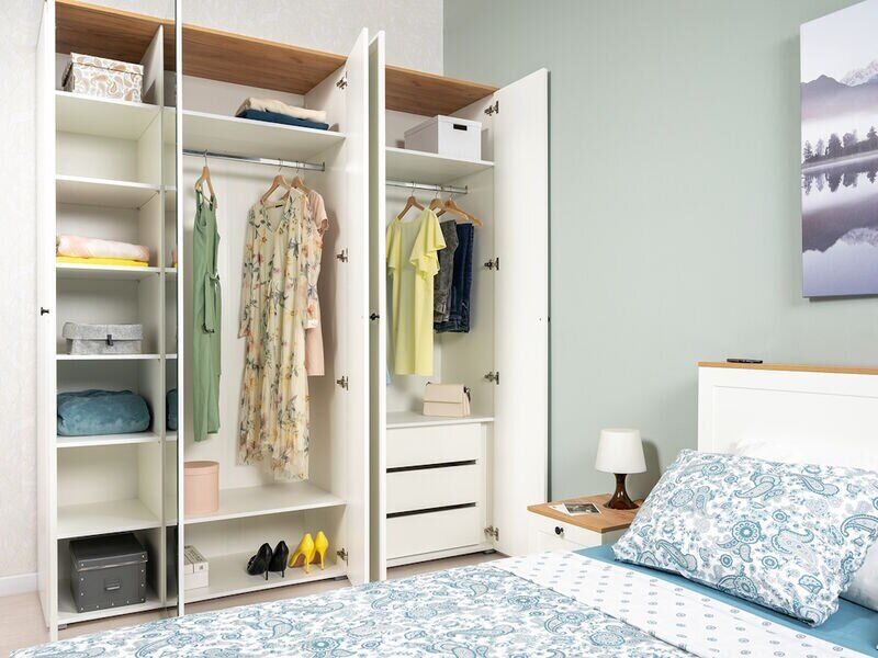 Остин Шкаф для одежды 13.336.03 белый/дуб золотой